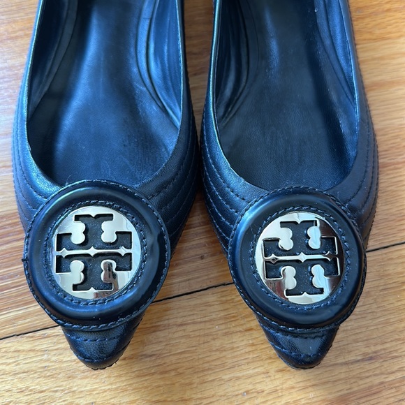 Tory Burch flats - Picture 2 of 9